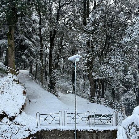 Hotel Jakhu Heights Shimla Exterior photo